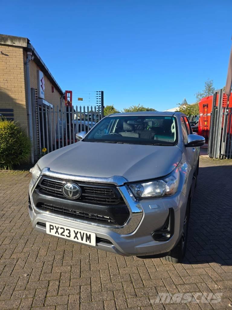 Toyota Hilux Pick up/Fiancata ribaltabile