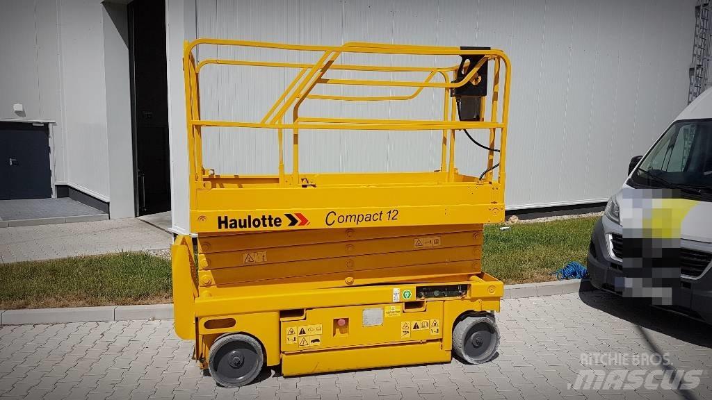 Haulotte Compact 12 Piattaforme a pantografo