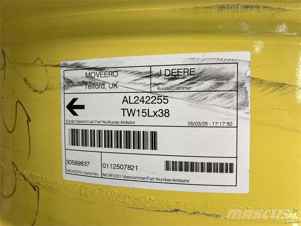 John Deere 15x38 Pneumatici, ruote e cerchioni
