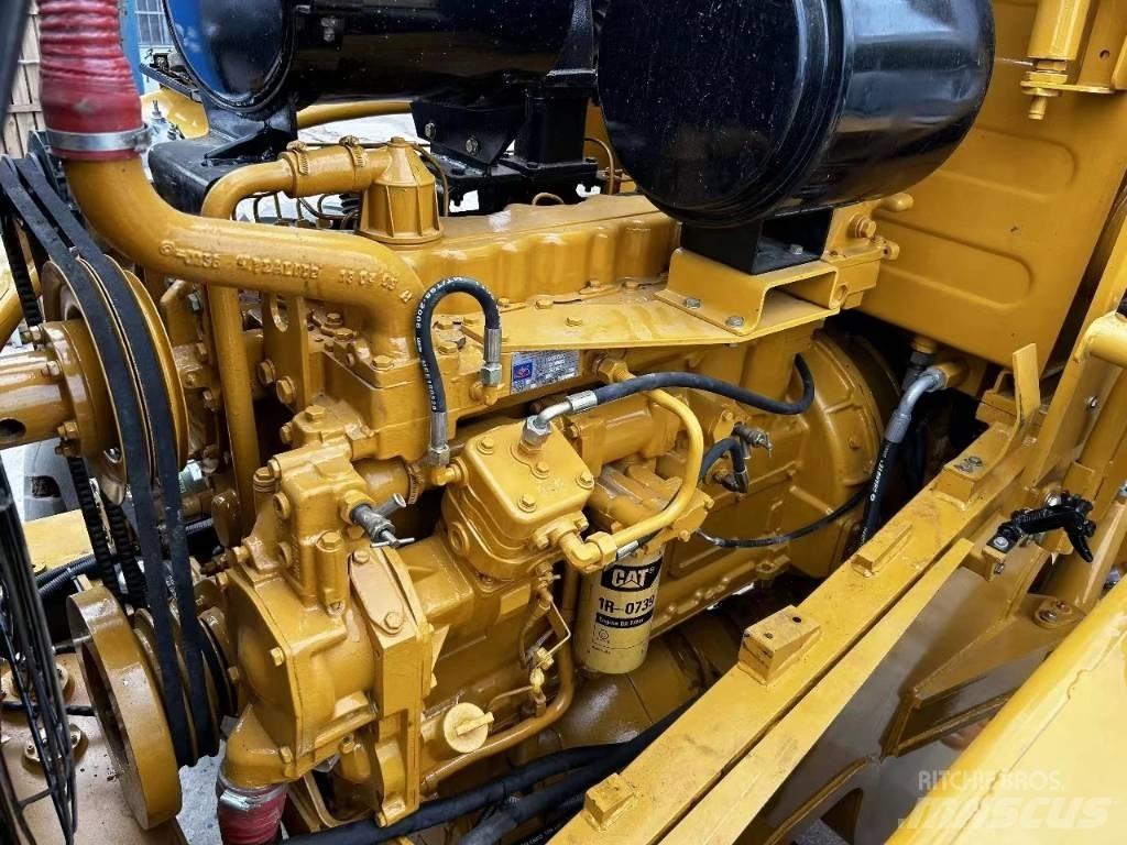 CAT 966H Pale gommate