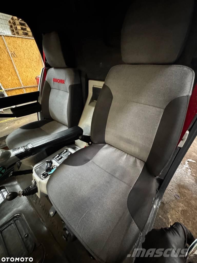 Bucher C 202 Spazzatrici