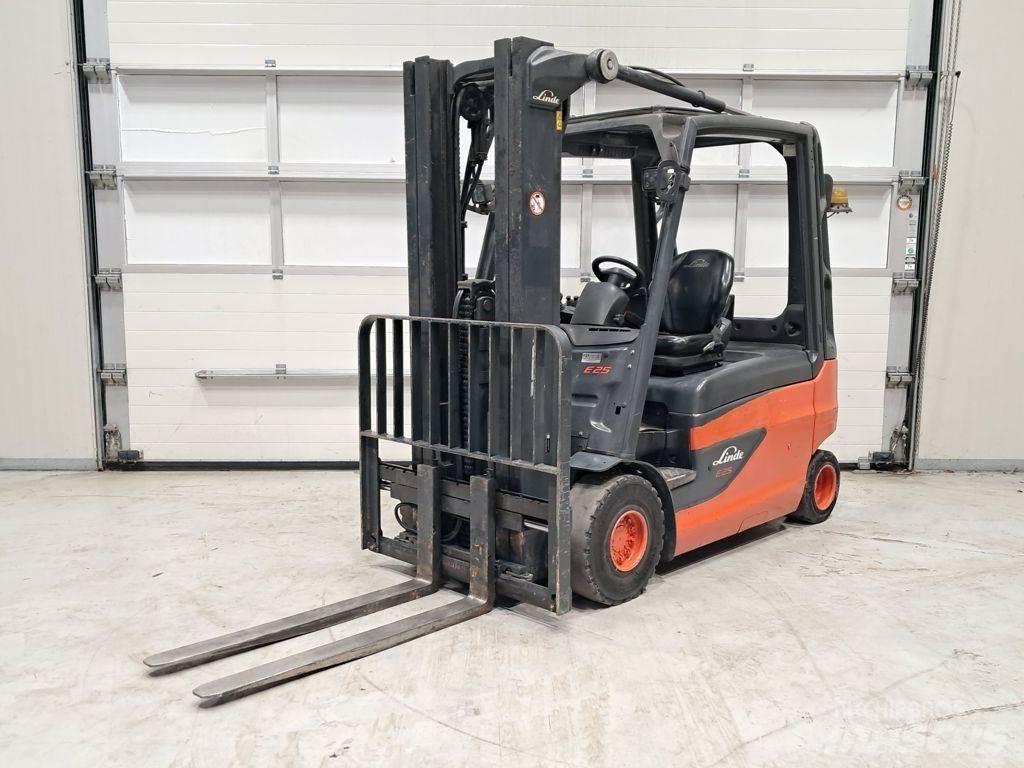 Linde E25L-01 Carrelli elevatori elettrici