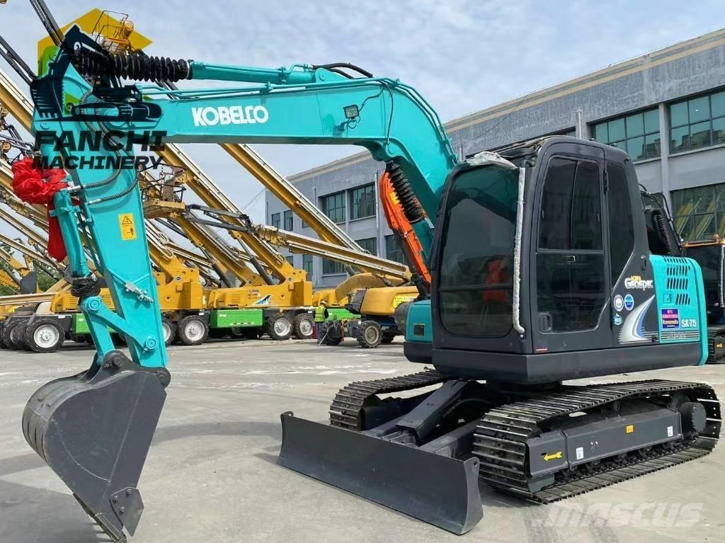 Kobelco 75 Miniescavatori