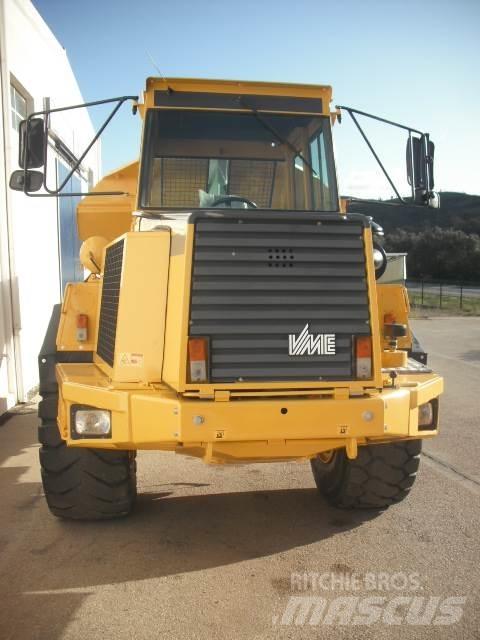 Volvo A 25 C   4x4 Dumpers articolati