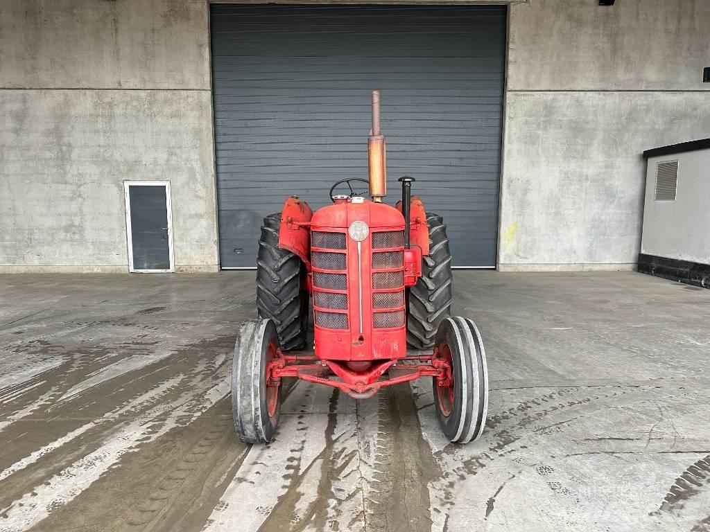 Volvo BM 470 Trattori