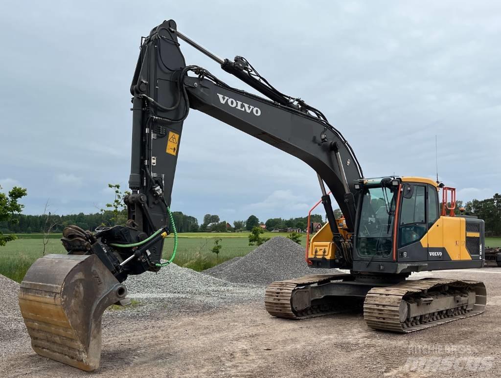 Volvo EC 220 E Escavatori cingolati