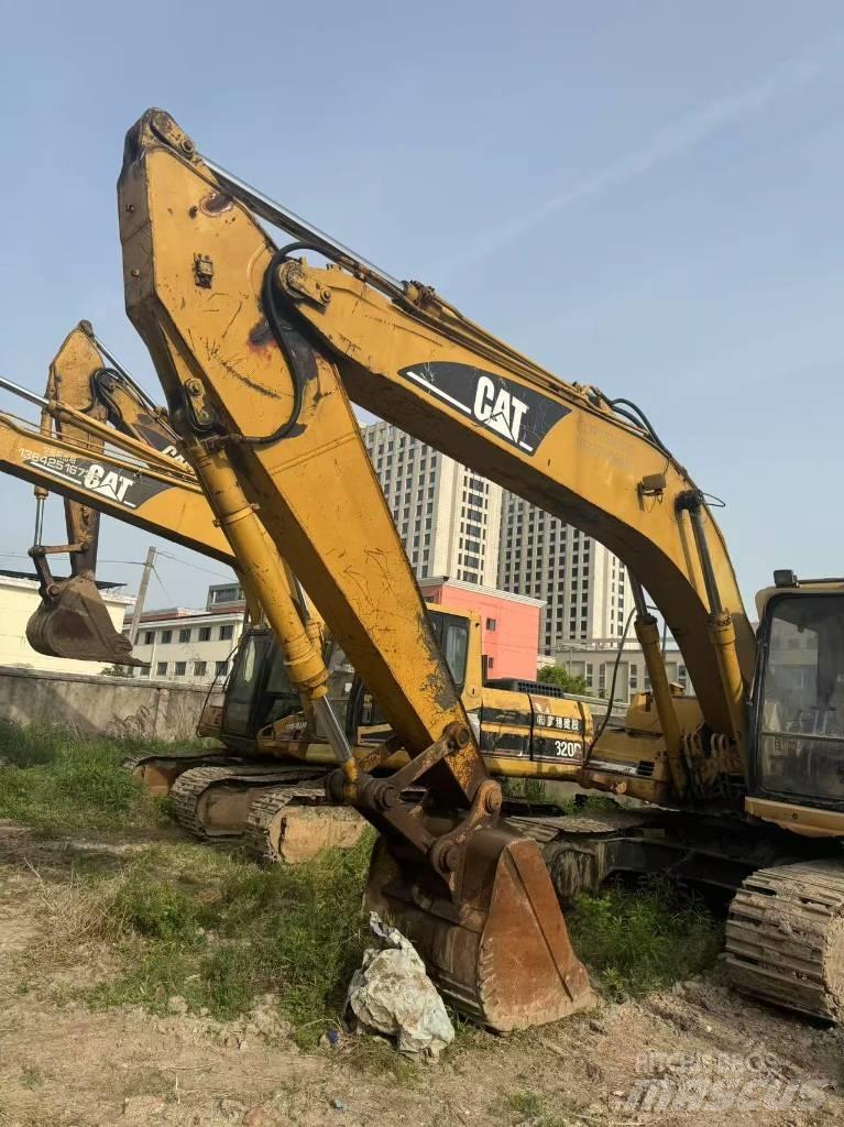 CAT 320 B L Escavatori cingolati