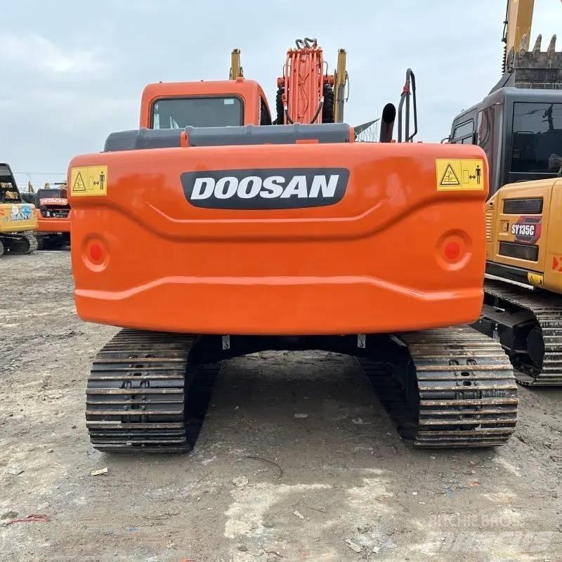 Doosan DX150 Escavatori cingolati