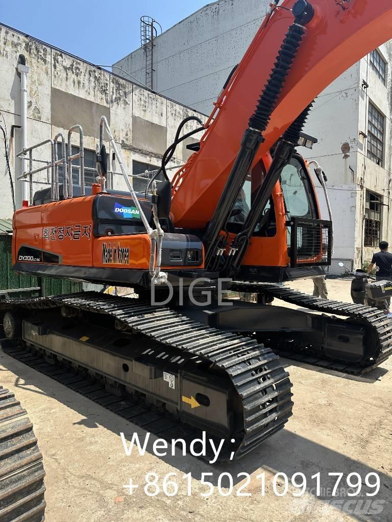Doosan DX 300 Escavatori medi 7t - 12t