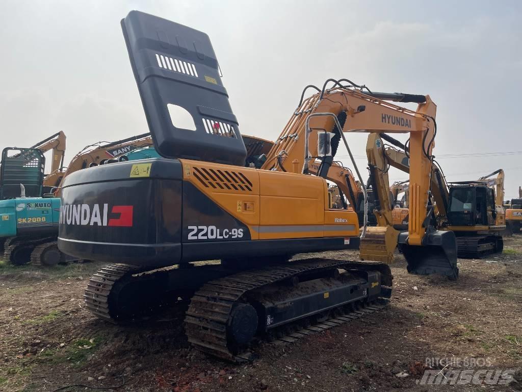 Hyundai 220-9S Escavatori cingolati