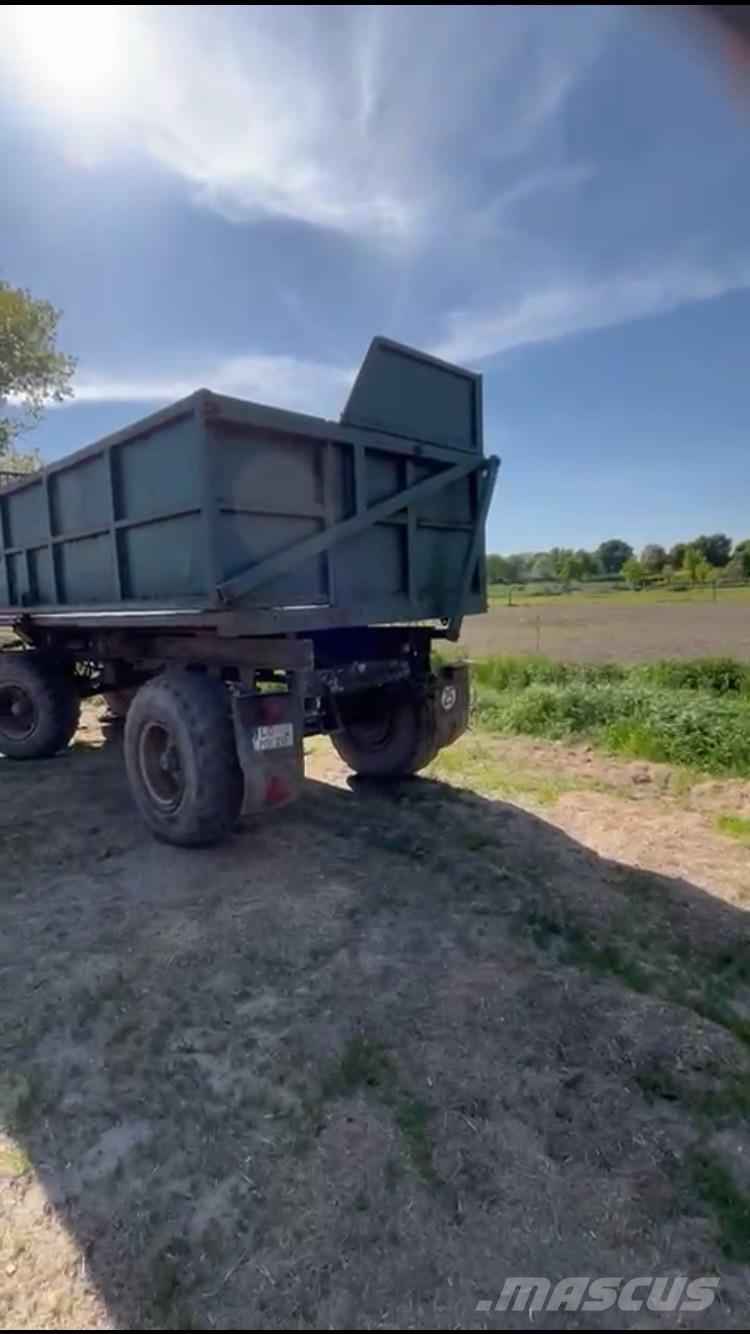  Sonstige HW 80 Rimorchi per balle