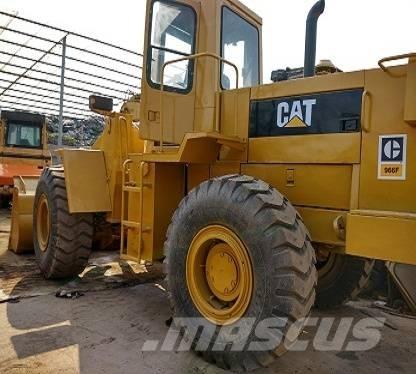 CAT 966 F Pale gommate