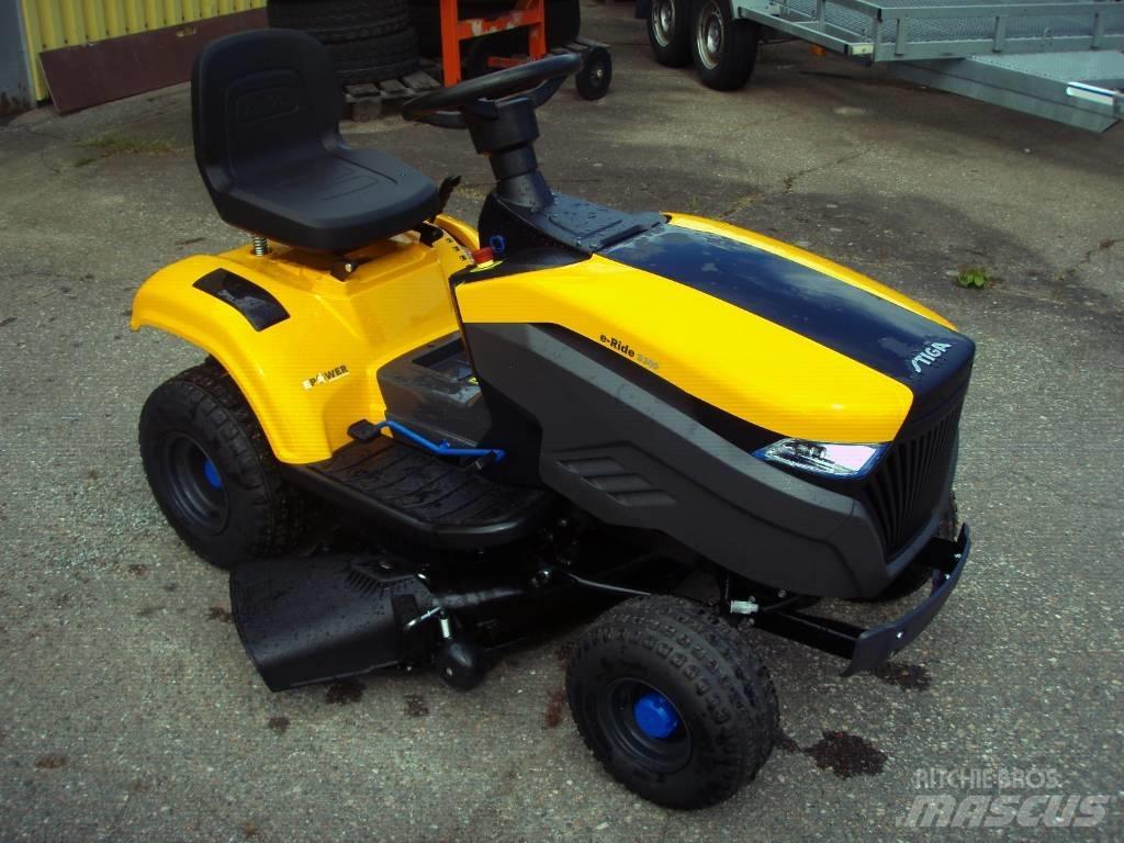 Stiga E-Ride S 300 Trattorini tagliaerba