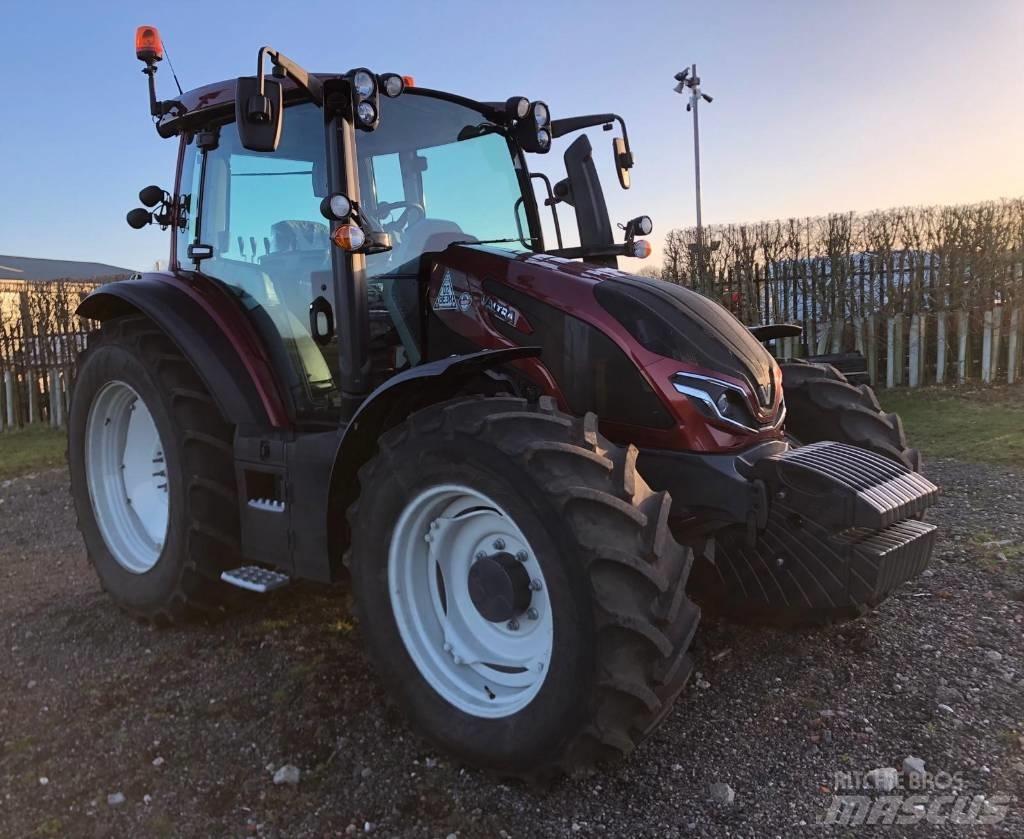 Valtra G125EA Trattori