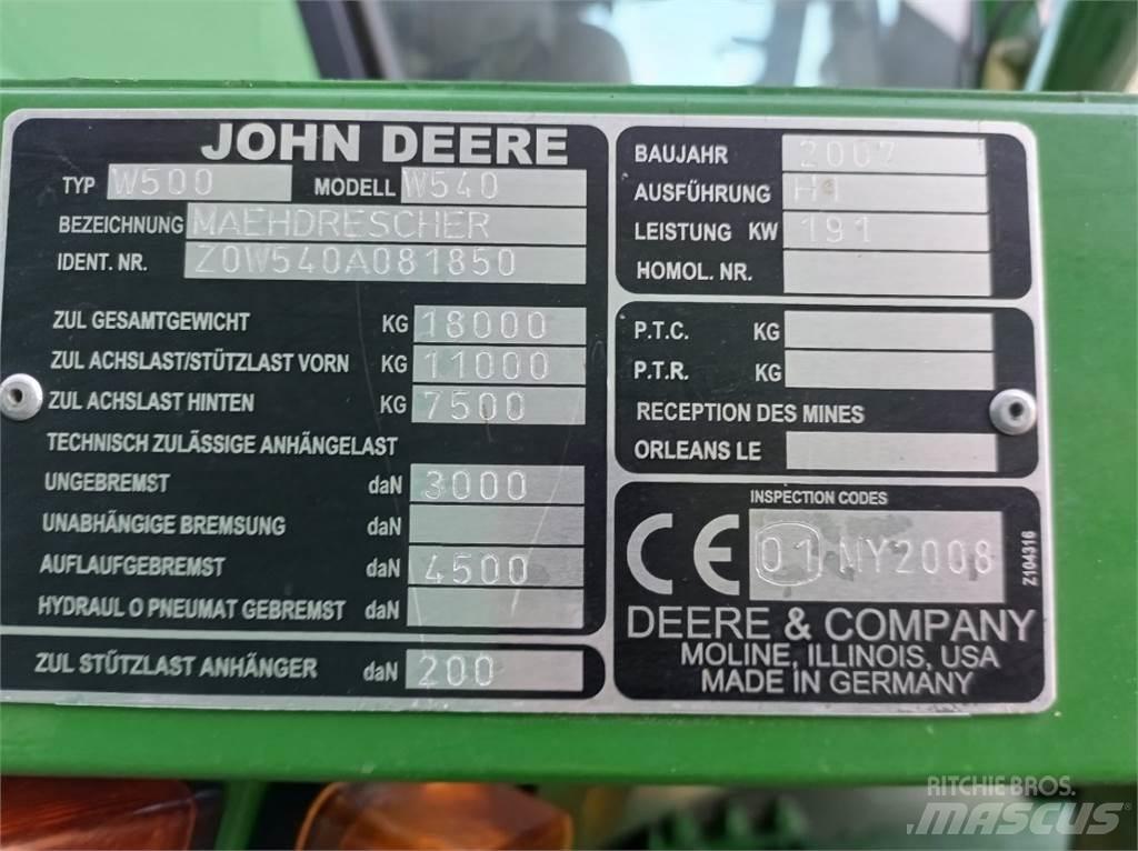 John Deere W540 Mietitrebbiatrici