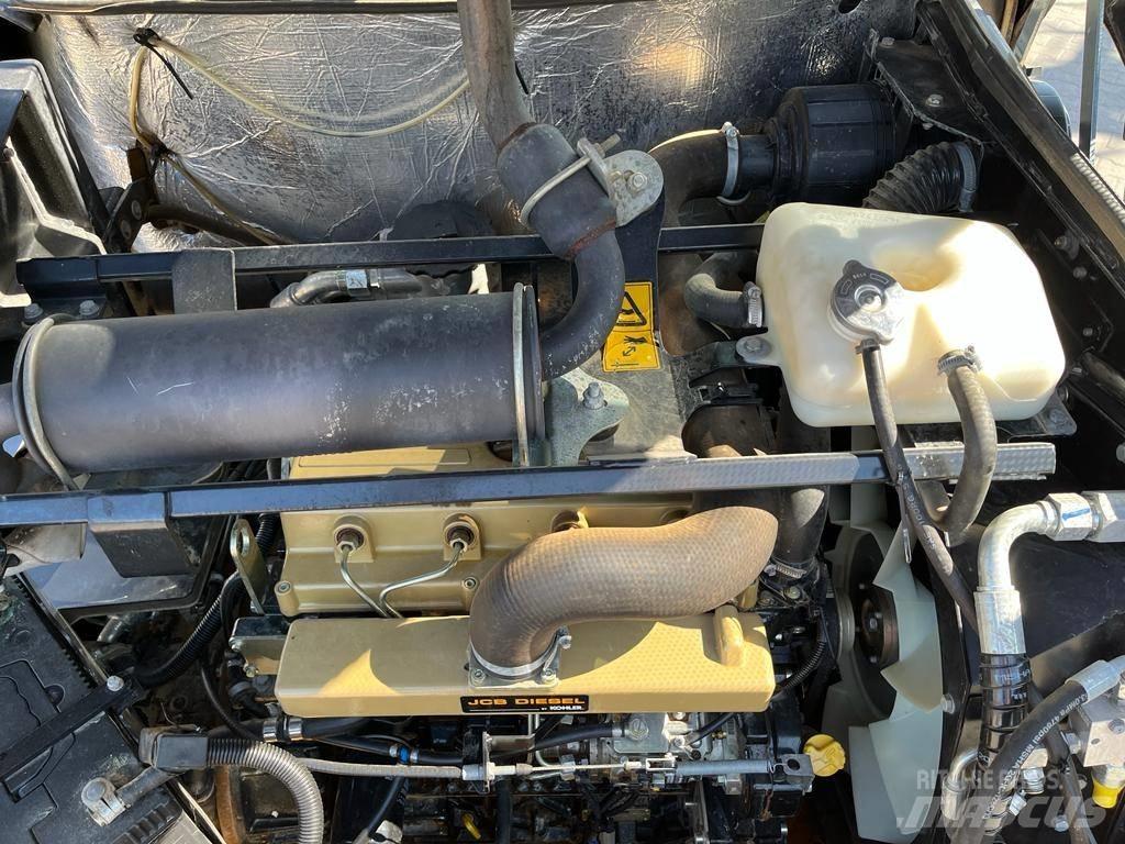 JCB 406 Pale gommate
