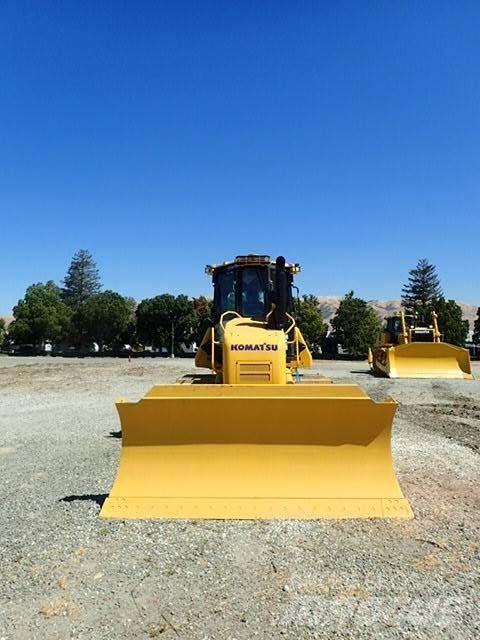Komatsu D61EX-24 Dozer cingolati