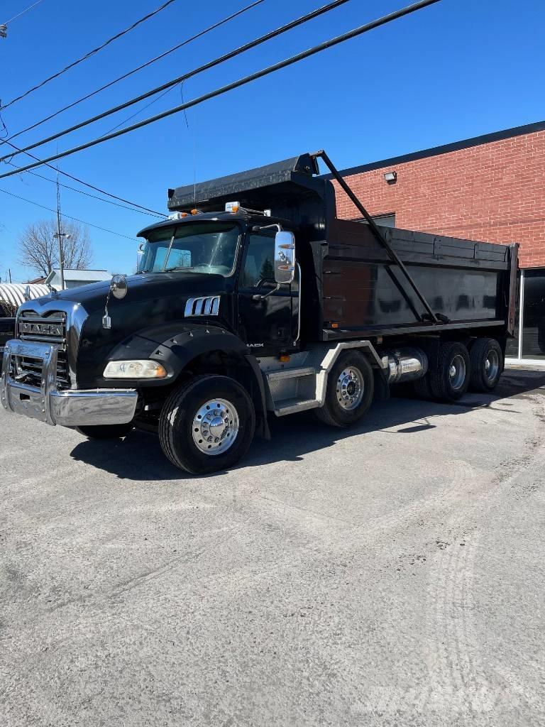 Mack GU813 Camion ribaltabili