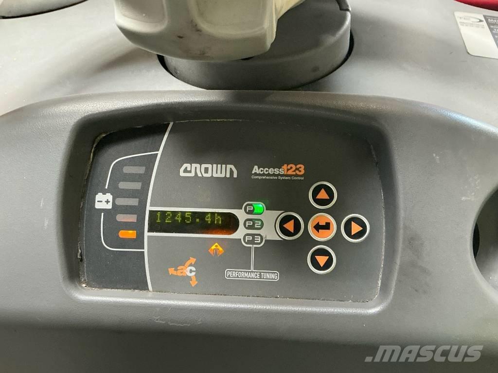 Crown TC 3000 Motrice