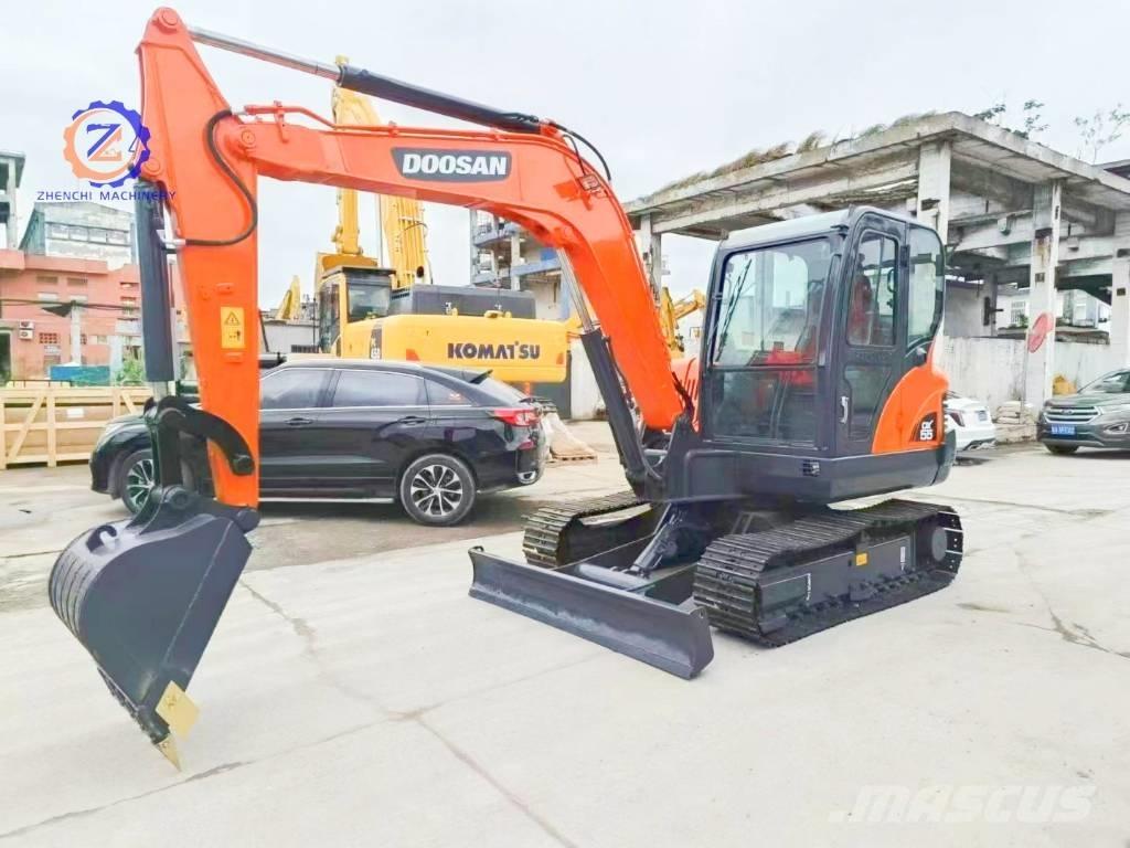 Doosan DX 55 Miniescavatori