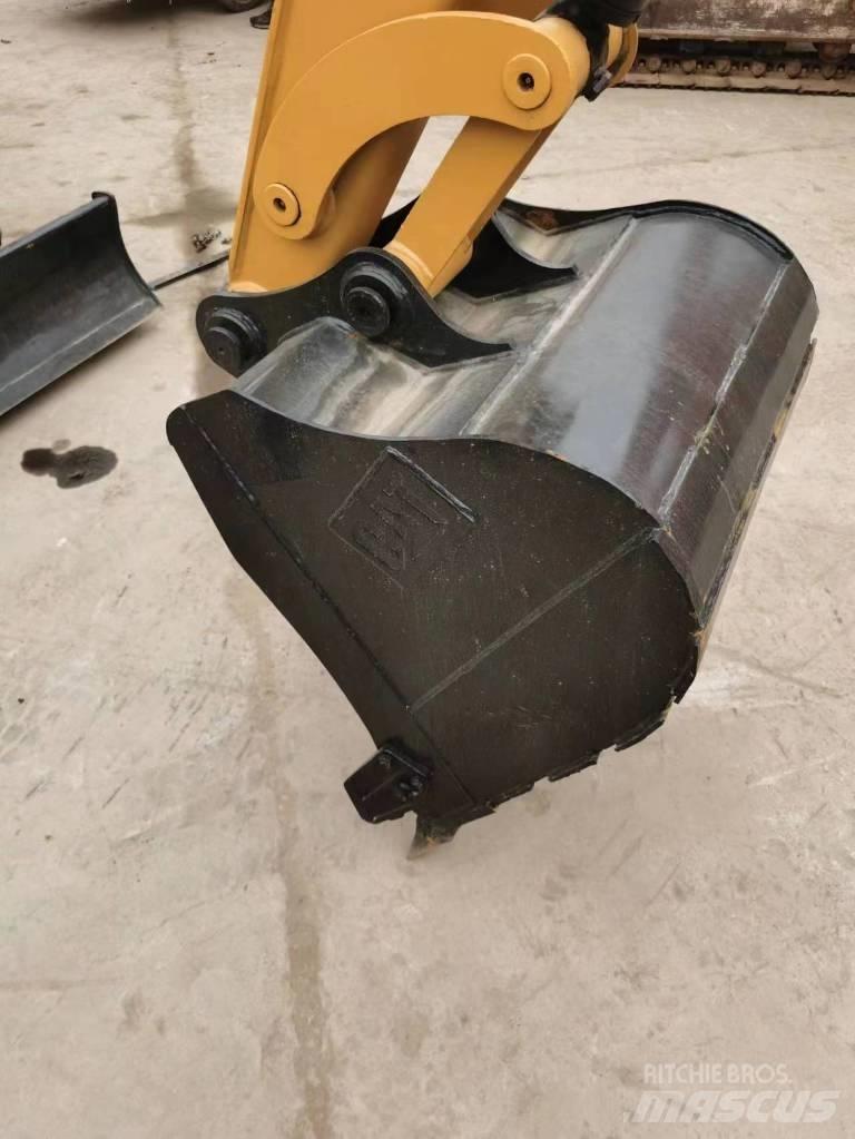 CAT 306E2 Escavatori cingolati