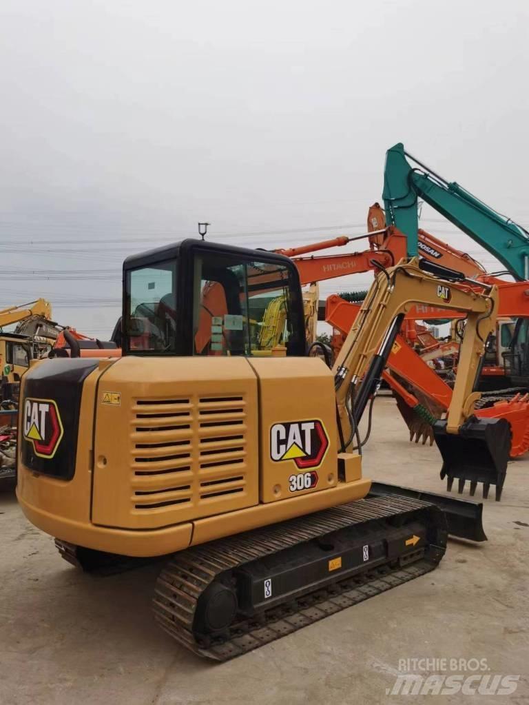 CAT 306E2 Escavatori cingolati
