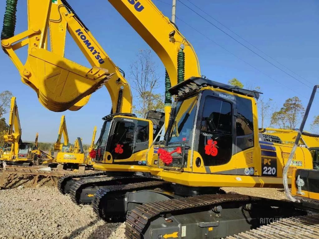 Komatsu PC 220-8 Escavatori cingolati