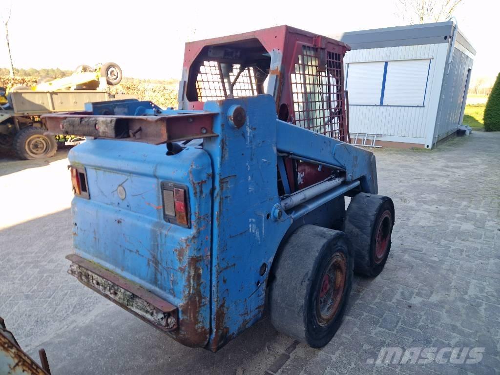 Bobcat 763 H Mini Pale Gommate