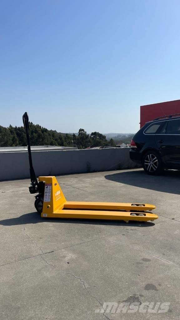  JLE MANUAL Carrelli elevatori-Altro