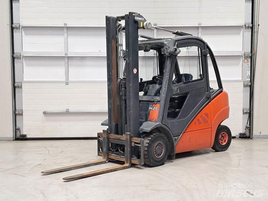 Linde H25D-01 Carrelli elevatori diesel