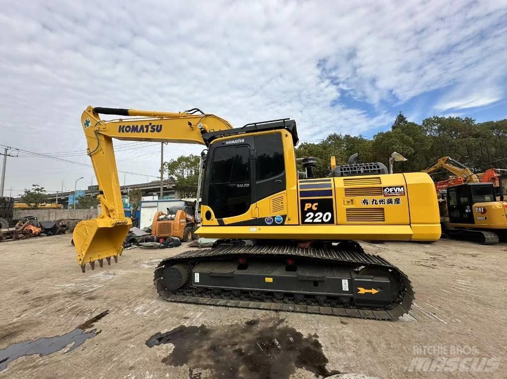 Komatsu PC 220 Escavatori cingolati