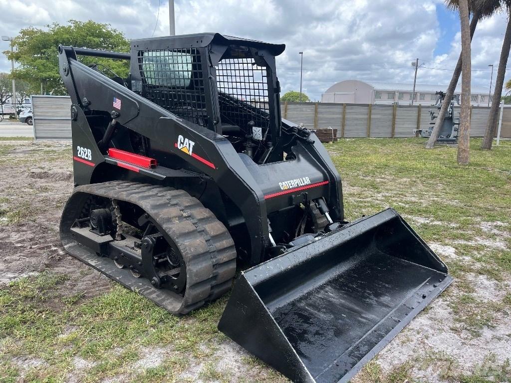 CAT 262 B Mini Pale Gommate