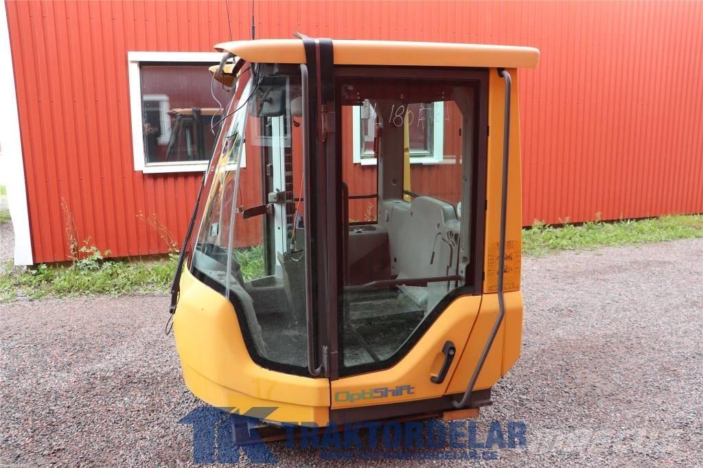 Volvo L 180 F Cabine e interni