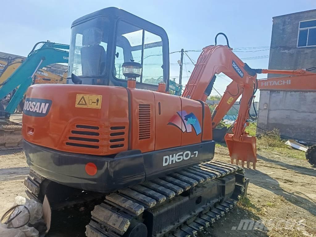 Doosan DH 60-7 Miniescavatori