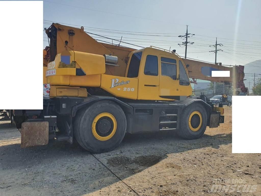 Kobelco RK 250 Gru per terreni difficili