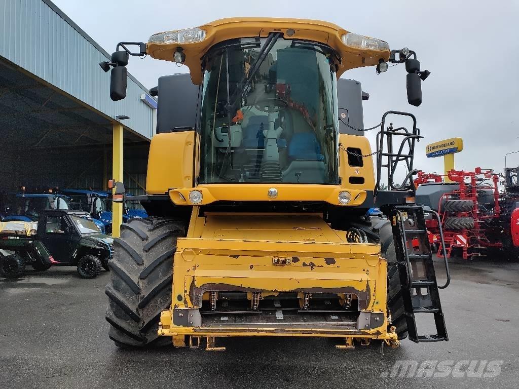 New Holland CX 8080 Mietitrebbiatrici