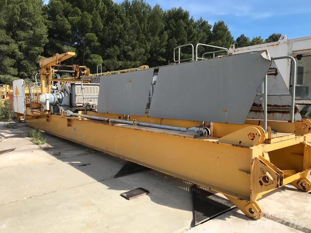 Potain MD 220 Gru a torre
