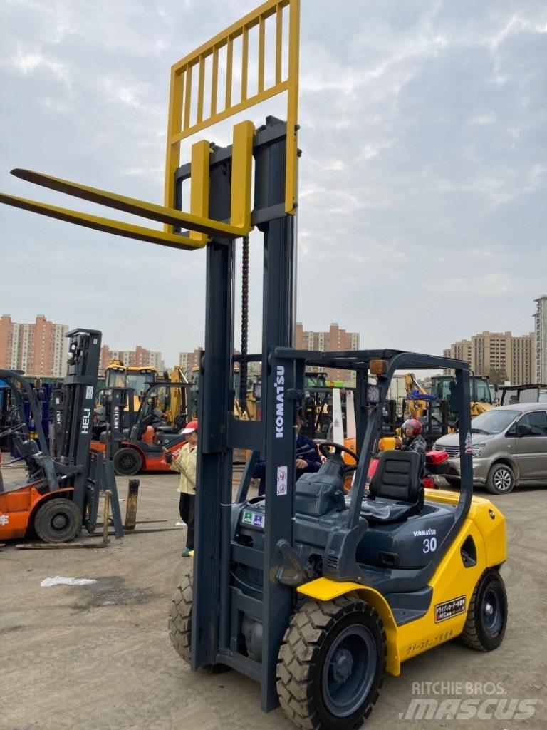 Komatsu FD30T-16 Carrelli elevatori diesel
