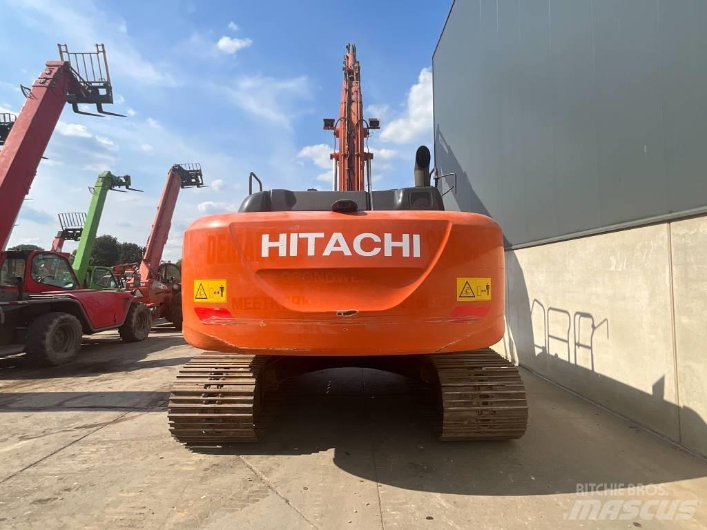 Hitachi ZX 250 LC-6 Escavatori cingolati