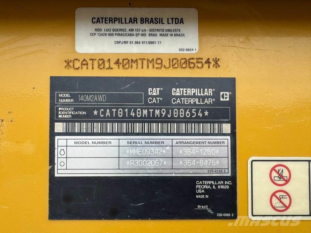 CAT 140M2 AWD Motorgraders