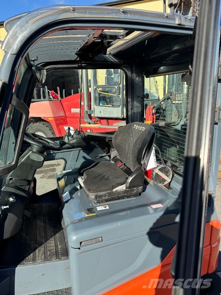 Toyota 8FBMKT25 Carrelli elevatori elettrici