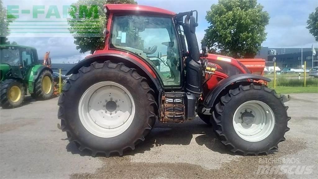 Valtra n174 Trattori