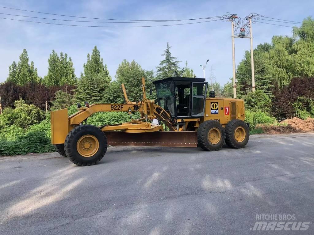 SEM 922F grader Motorgraders