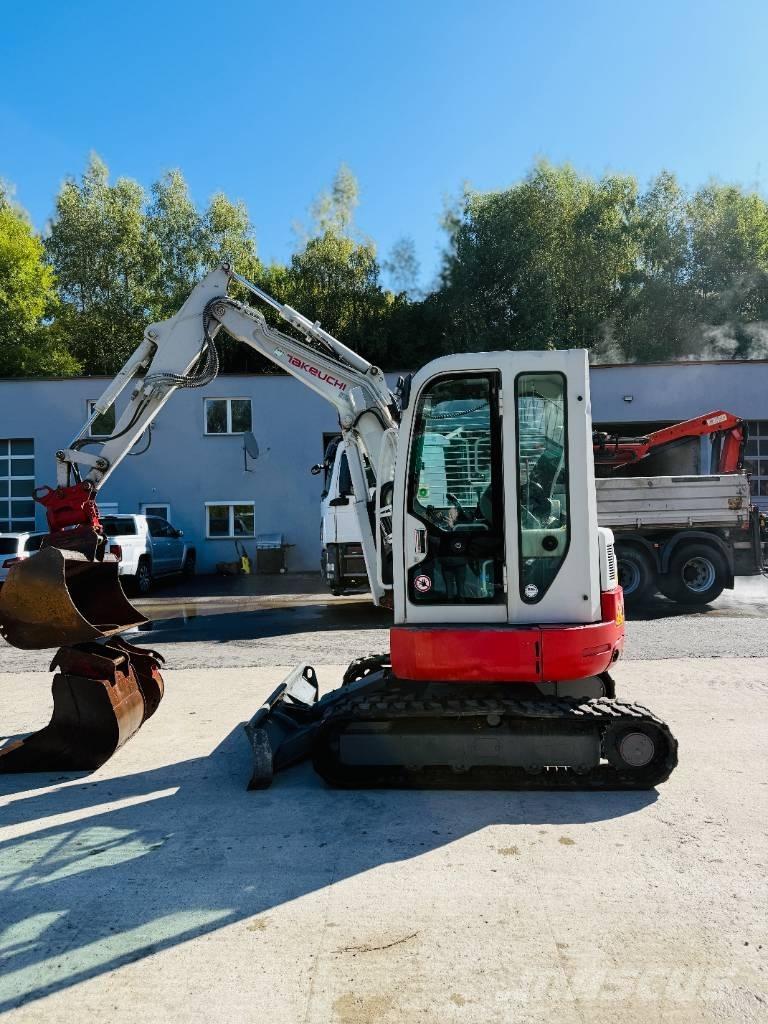 Takeuchi TB 138 FR Miniescavatori