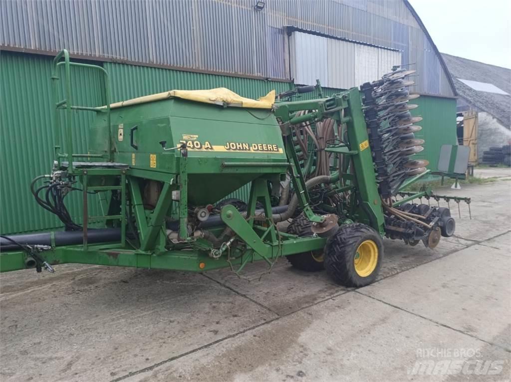 John Deere 740A Seminatrici combinate