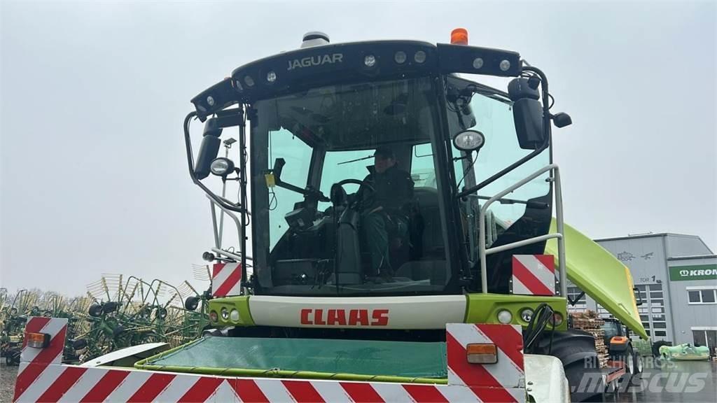 CLAAS Jaguar 970 Trince semoventi