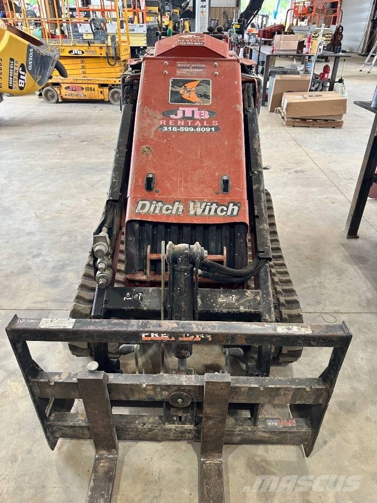 Ditch Witch SK 1050 Mini Pale Gommate