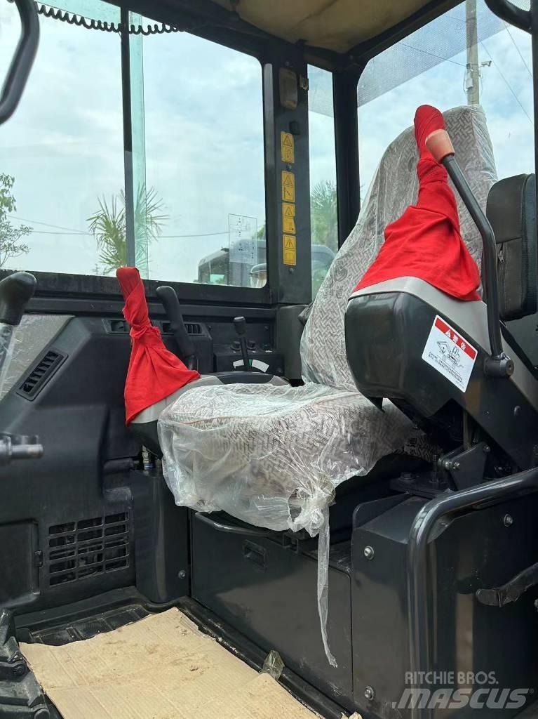Komatsu PC 56 Miniescavatori