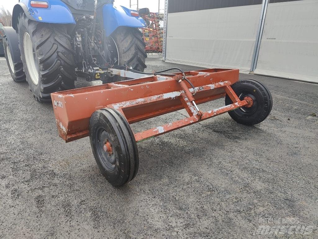  Temera 300 Grader
