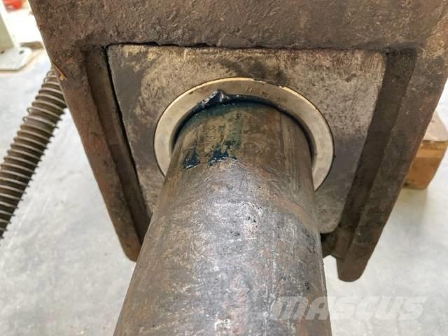 Montabert BRH 900 Martelli - frantumatori